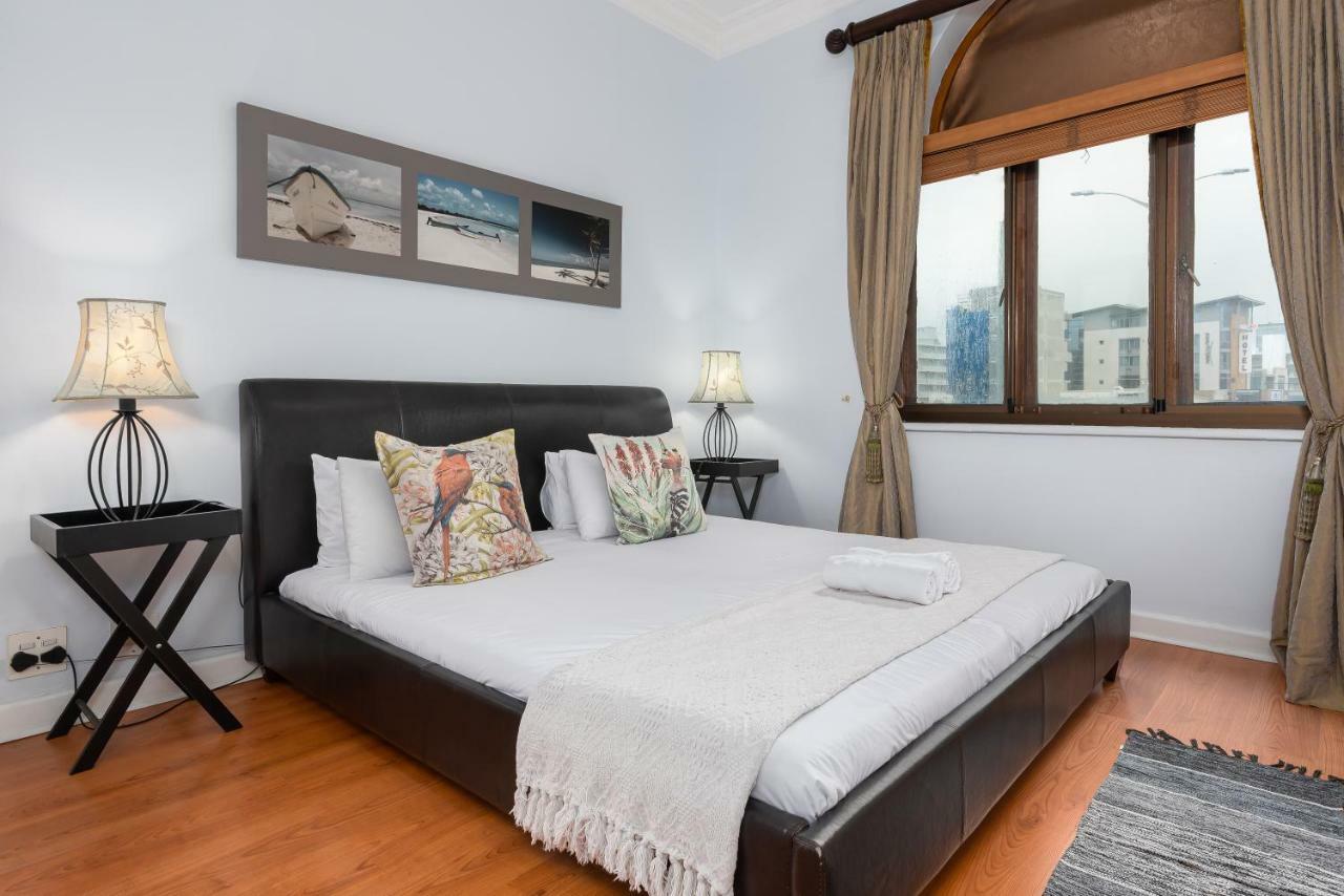 Apartment Marlborough Mansions 12 *